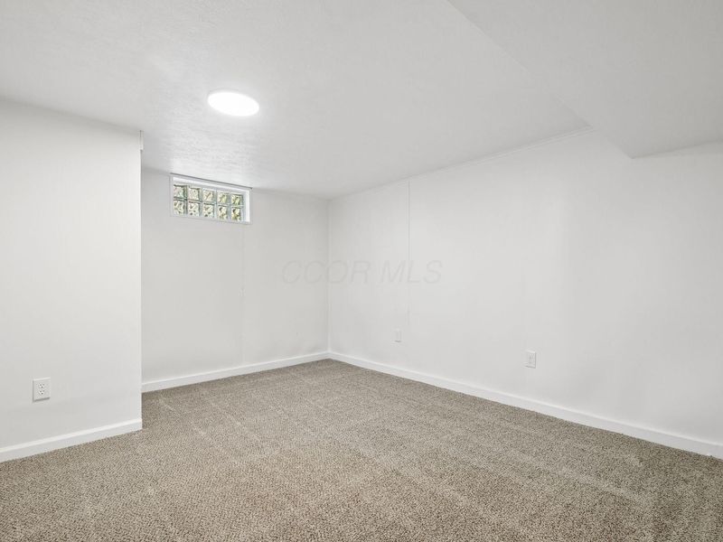 3636 Arnsby Road, Columbus, OH 43232 Photo 20