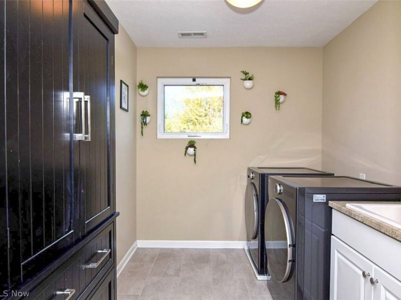 36144 Sophia Lane , North Ridgeville, OH 44039 Photo 30