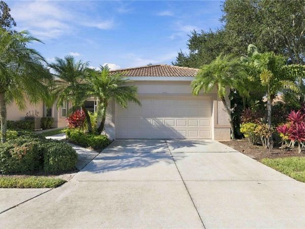 8216 ASHFORD FALLS COURT , SARASOTA, FL 34243