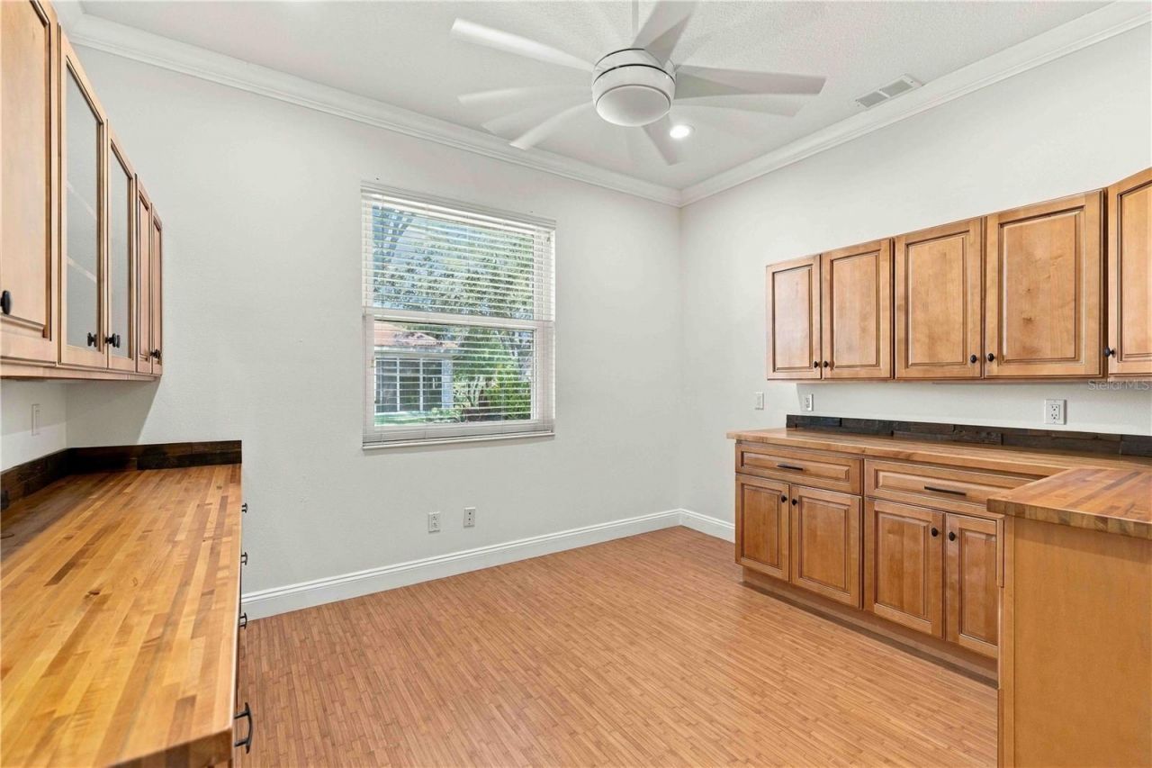 8216 Ashford Falls Court , Sarasota, FL 34243 Photo