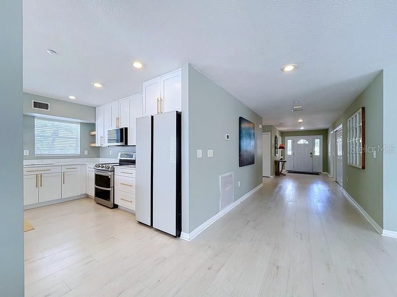 504 Gulf Boulevard, Unit 101, Indian Rocks Beach, FL 33785 Photo