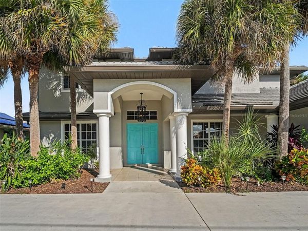 2674 LAKE VIEW BOULEVARD , PORT CHARLOTTE, FL 33948