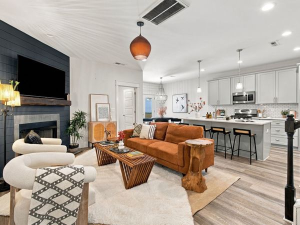 7057 Westside Cir, Nashville, TN 37205
