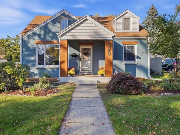 720 Aspen STREET, South Milwaukee, WI 53172
