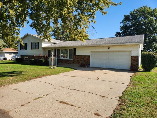 3504 Prophet Road , Rock Falls, IL 61071