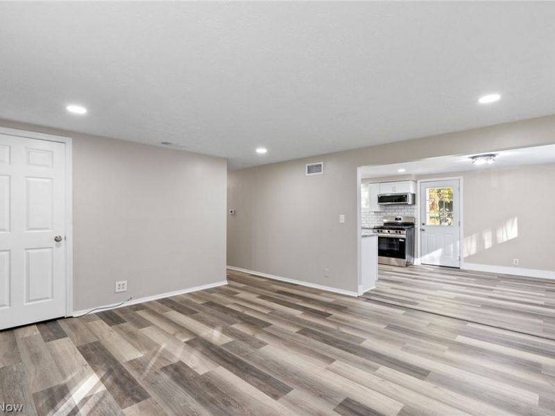 1637 Ridgewood Court, Twinsburg, OH 44087 Photo 10