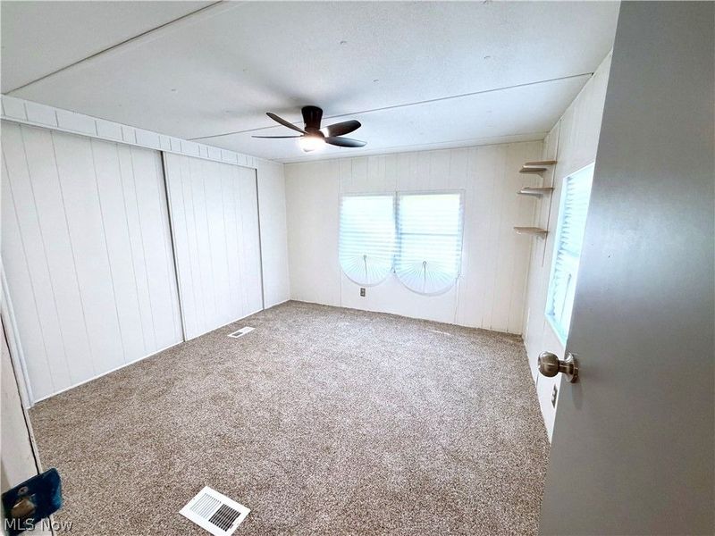 206 Rhode Island Road, Elyria, OH 44035 Photo 25