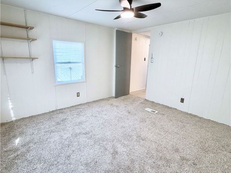 206 Rhode Island Road, Elyria, OH 44035 Photo 26