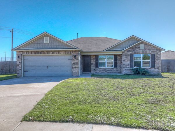 10018 E 110th Place North , Owasso, OK 74055