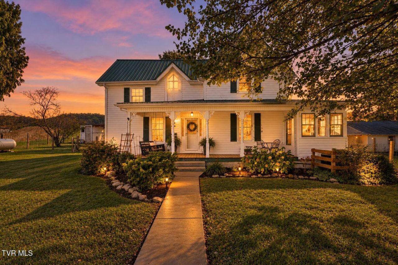 3167 Rocky Springs Road, Piney Flats, TN 37686 Main Photo