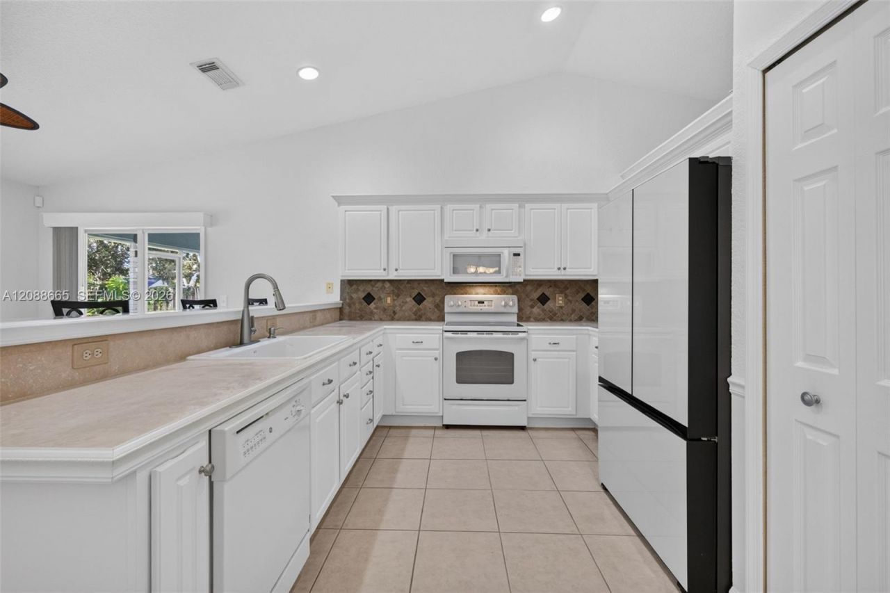 1420 SW Leisure Ln , Port Saint Lucie, FL 34953 Photo