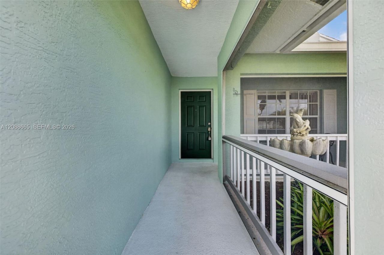1420 SW Leisure Ln , Port Saint Lucie, FL 34953 Photo