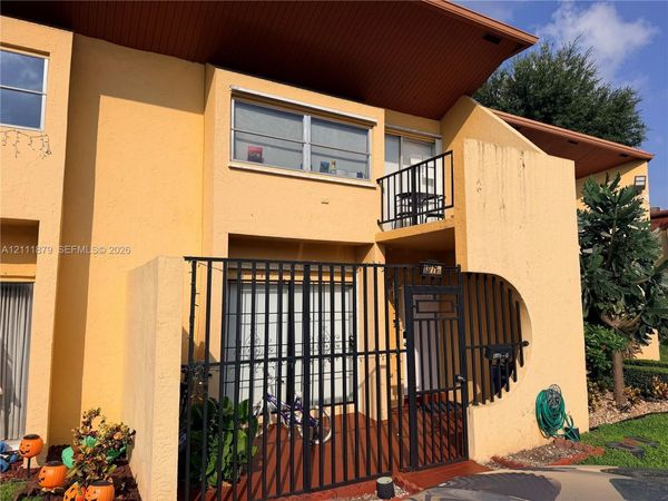 13771 SW 84th St , Unit G, Miami, FL 33183