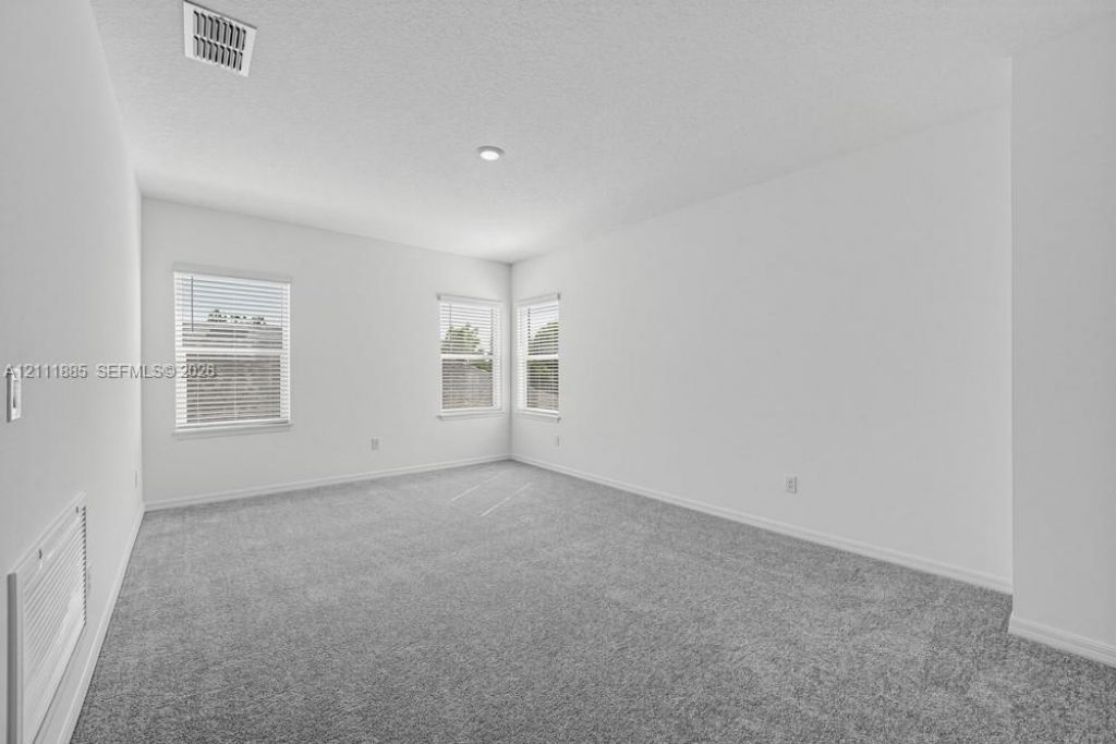 609 SE Ranch Oak Circle, Port Saint Lucie, FL 34984 Photo