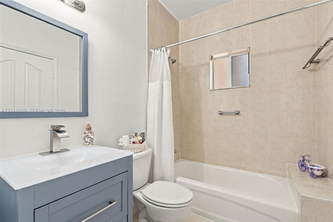 14418 SW 157th Path , Miami, FL 33196 Photo
