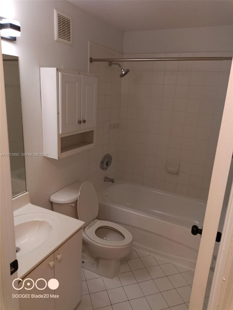 2910 SE 12th Rd , Unit 203-29, Homestead, FL 33035 Photo