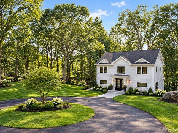 18 Laurel Road , South Salem, NY 10590