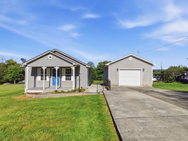 133 Southern Hills Dr , Doyle, TN 38559