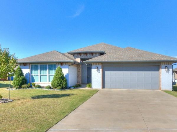 2965 NW 184th Terrace, Edmond, OK 73012