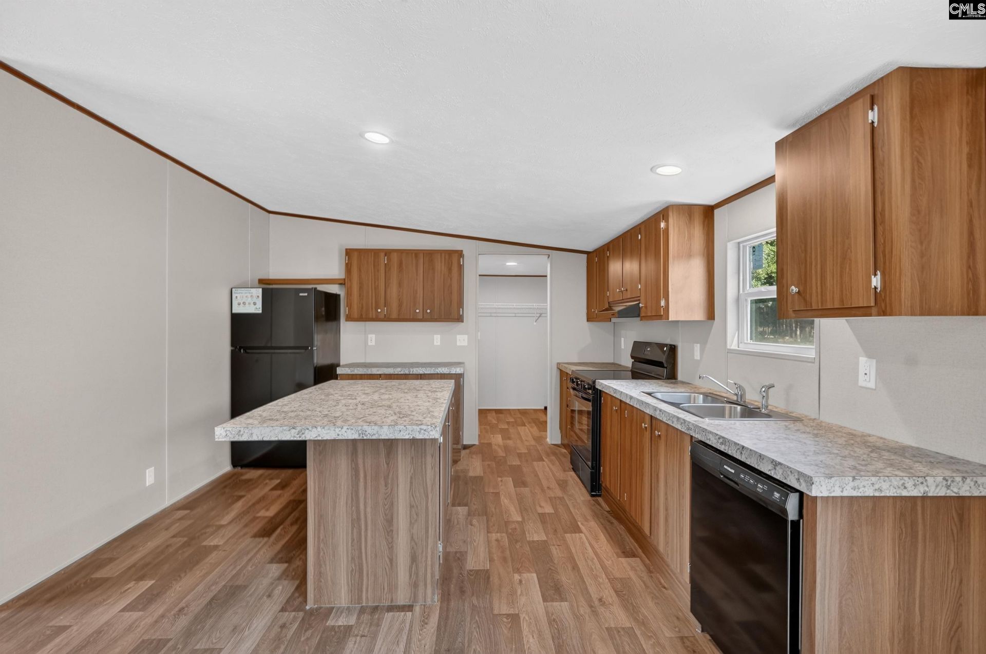 245 Home Farm Road  Photo 13