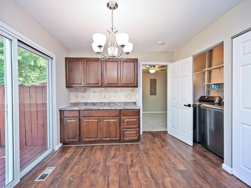8480 Linderwood Lane, Cincinnati, OH 45255 Photo 13