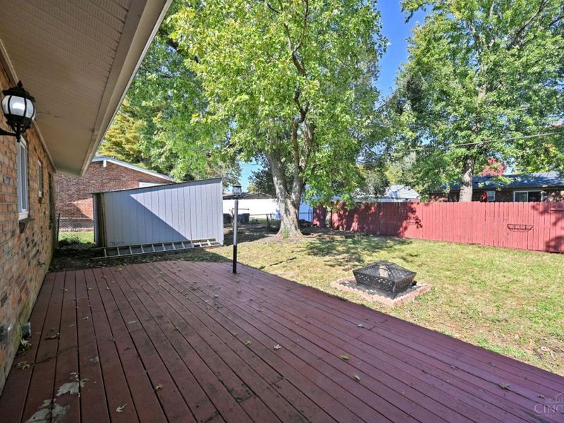 8480 Linderwood Lane, Cincinnati, OH 45255 Photo 29