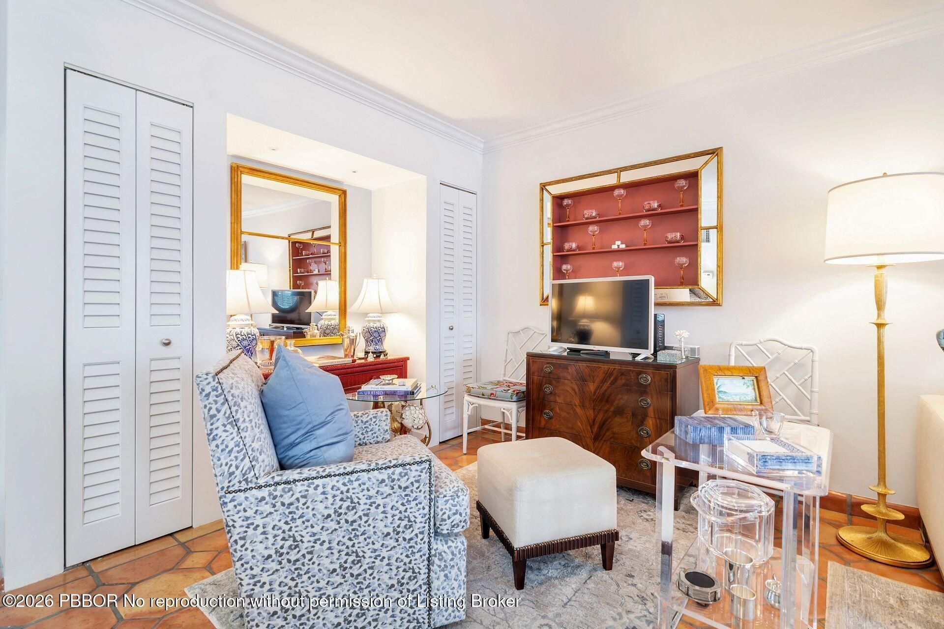401 Peruvian Avenue, Unit 104, Palm Beach, FL 33480 Photo