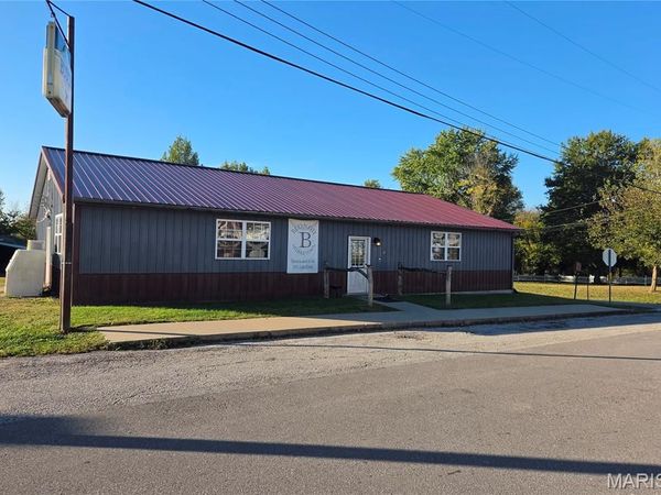 104 Main Street , Middletown, MO 63359