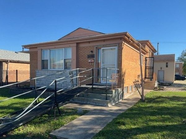 9161 S Green Street, Chicago, IL 60620