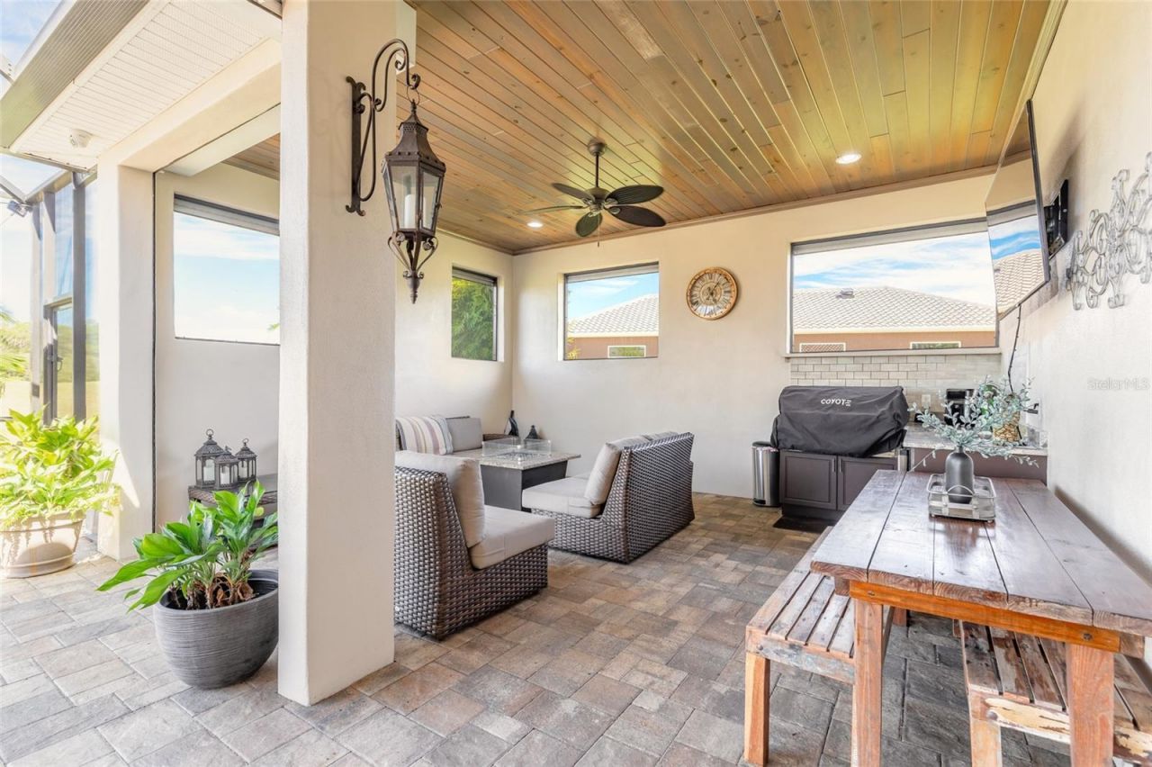 2813 Paradiso Court , New Smyrna Beach, FL 32168 Photo