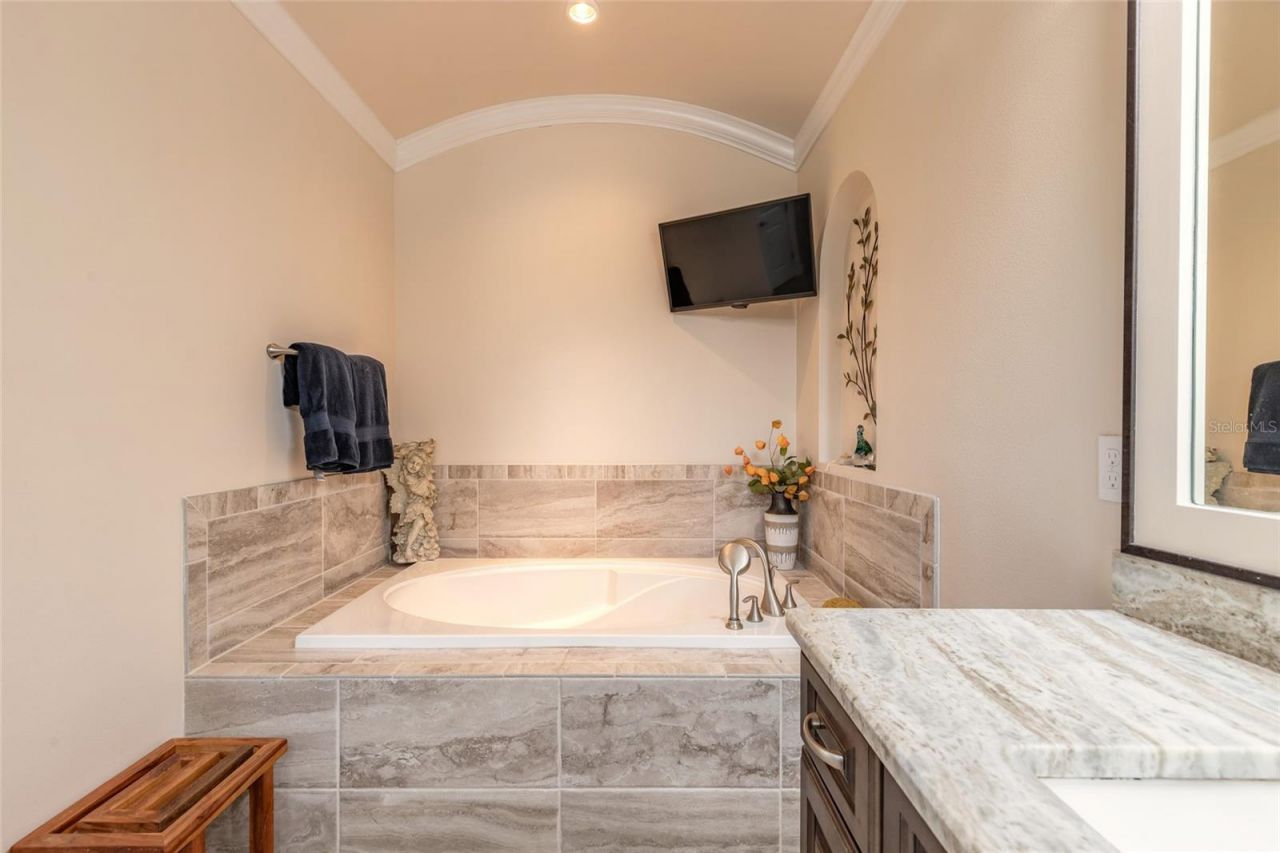 2813 Paradiso Court , New Smyrna Beach, FL 32168 Photo