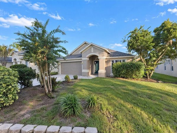 30447 IVERSON DRIVE , WESLEY CHAPEL, FL 33543