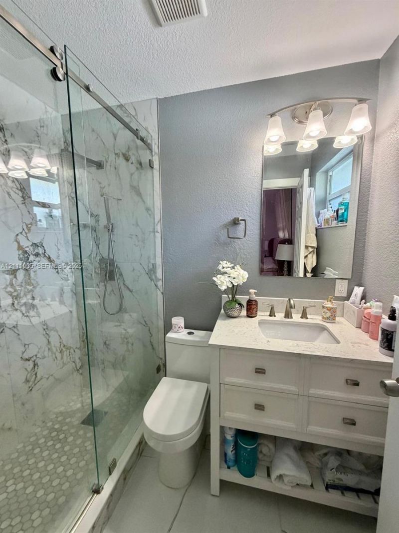 4250 SW 57th Ave, Davie, FL 33314 Photo