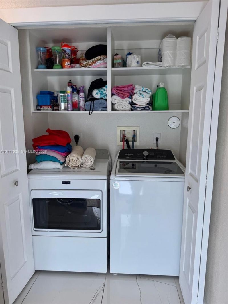 4250 SW 57th Ave, Davie, FL 33314 Photo