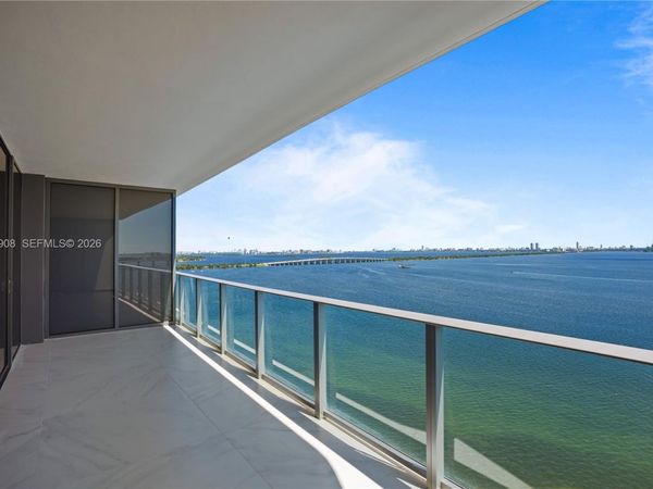 725 NE 24 ST, Unit 1604, Miami, FL 33137