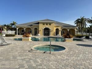 6095 NW Helmsdale Way, Port Saint Lucie, FL 34983 Photo