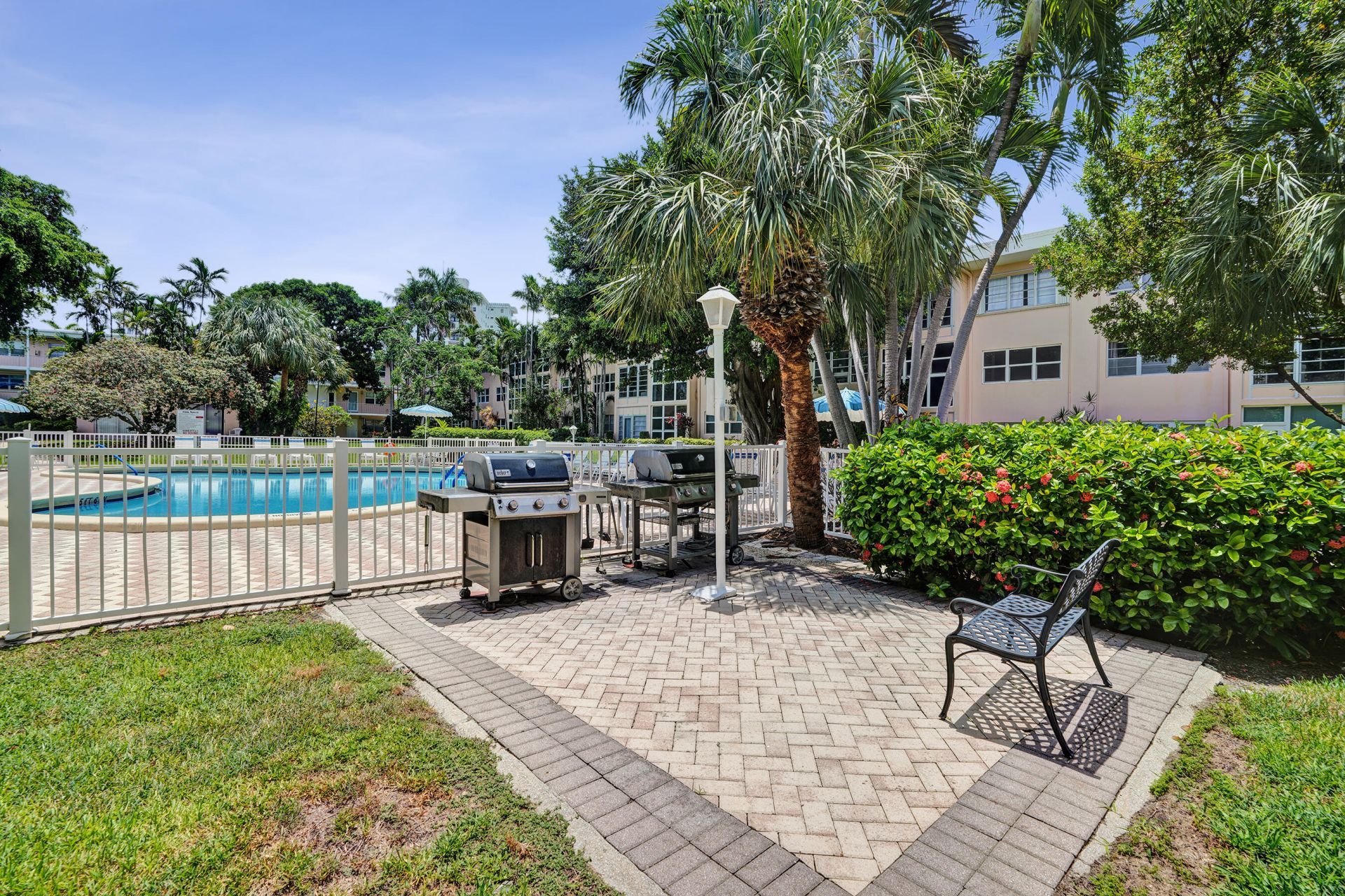 1481 S Ocean Boulevard, Unit 339D, Lauderdale by the Sea, FL 33062 Photo