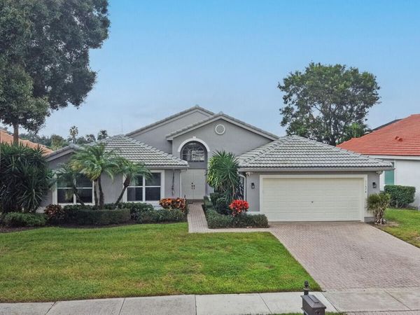 11674 Caracas Boulevard, Boynton Beach, FL 33437