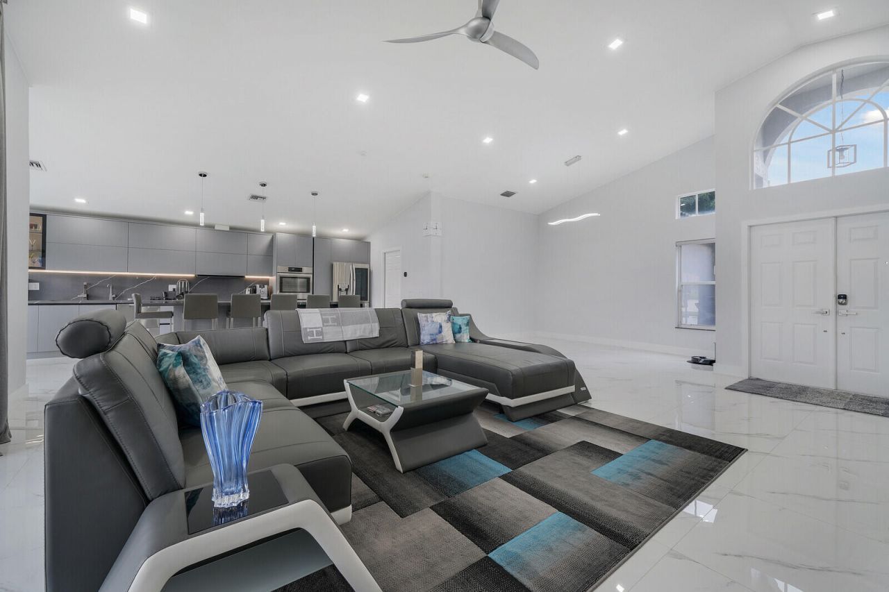 11674 Caracas Boulevard, Boynton Beach, FL 33437 Photo