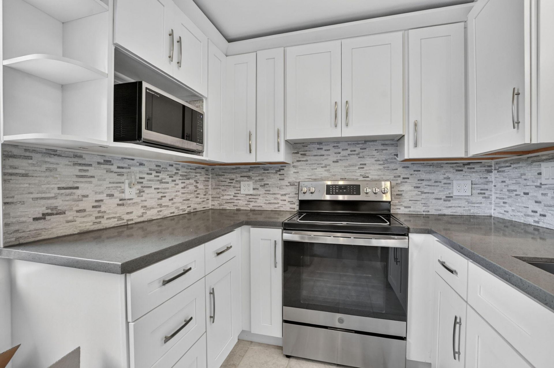 385 Burgundy I, Delray Beach, FL 33484 Photo