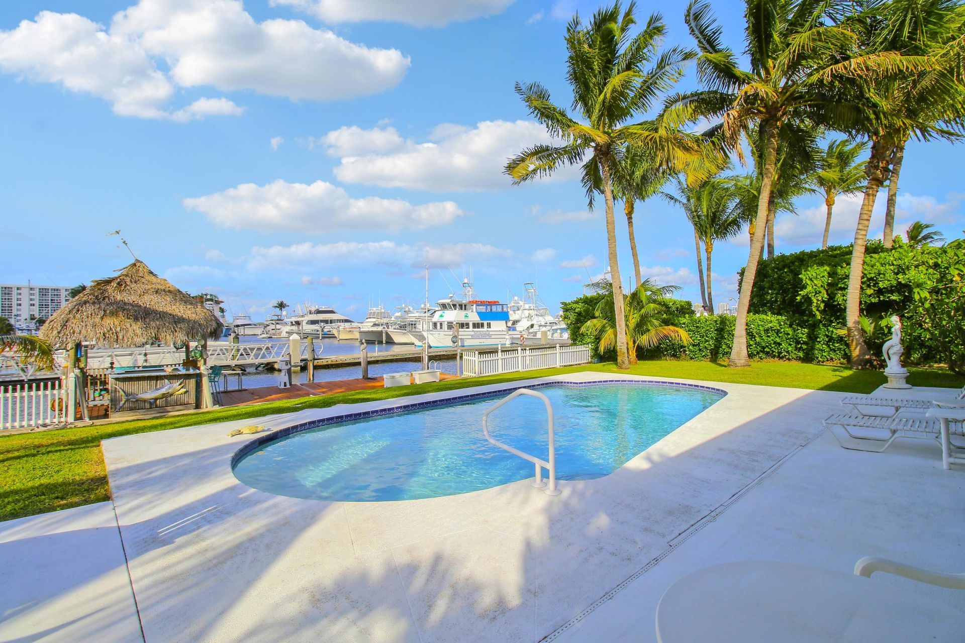 110 Shore Drive, Riviera Beach, FL 33404 Photo