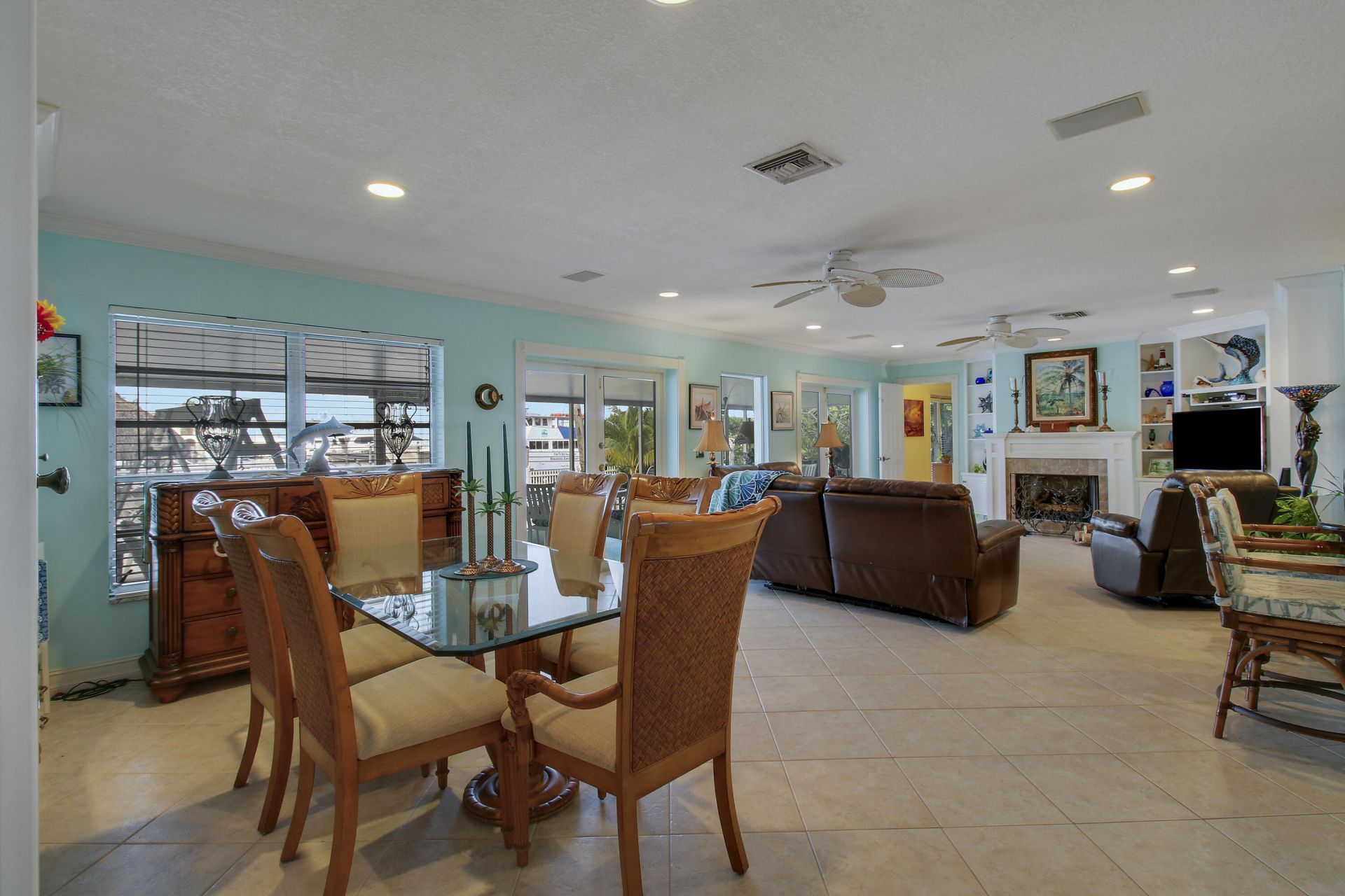 110 Shore Drive, Riviera Beach, FL 33404 Photo