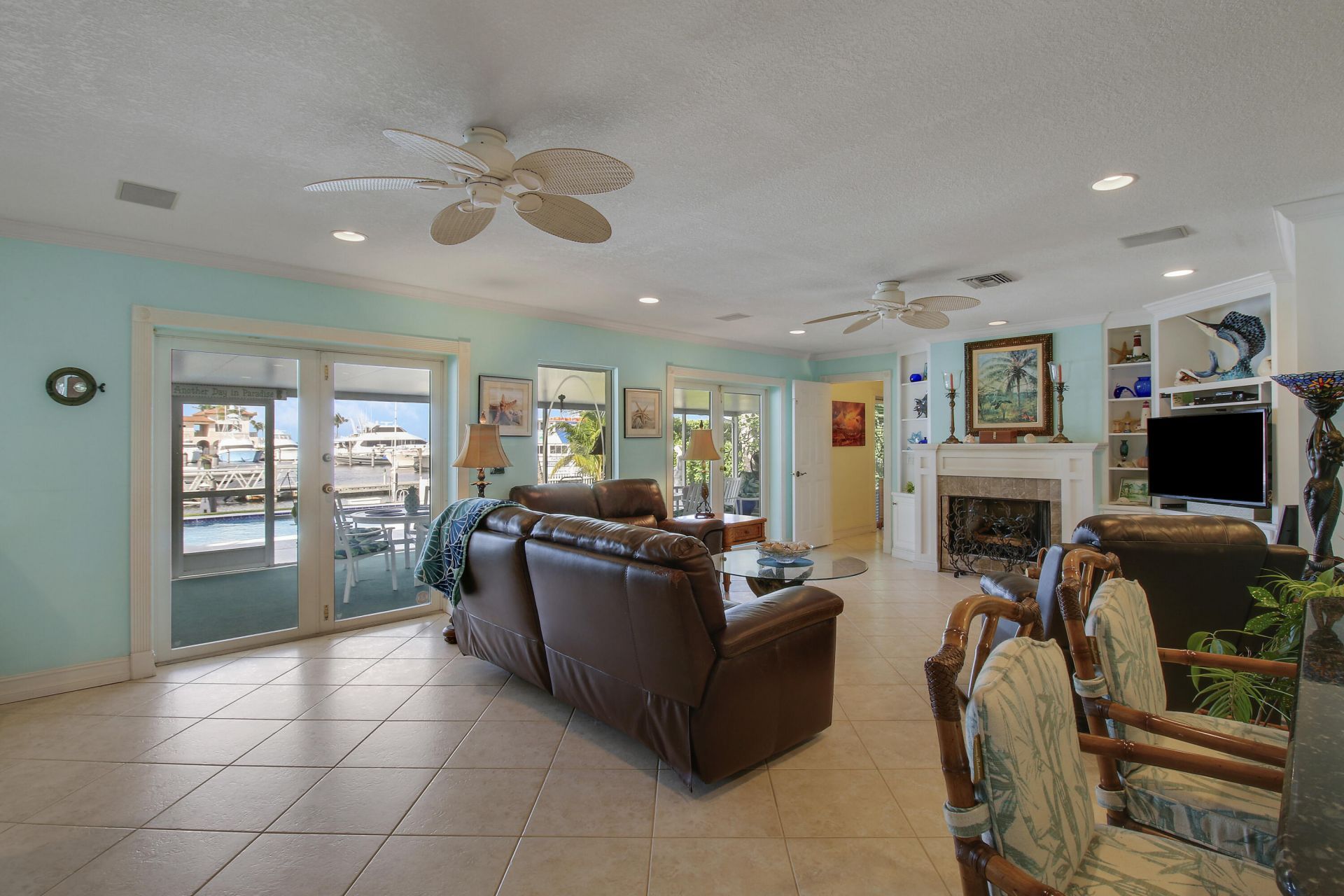 110 Shore Drive, Riviera Beach, FL 33404 Photo