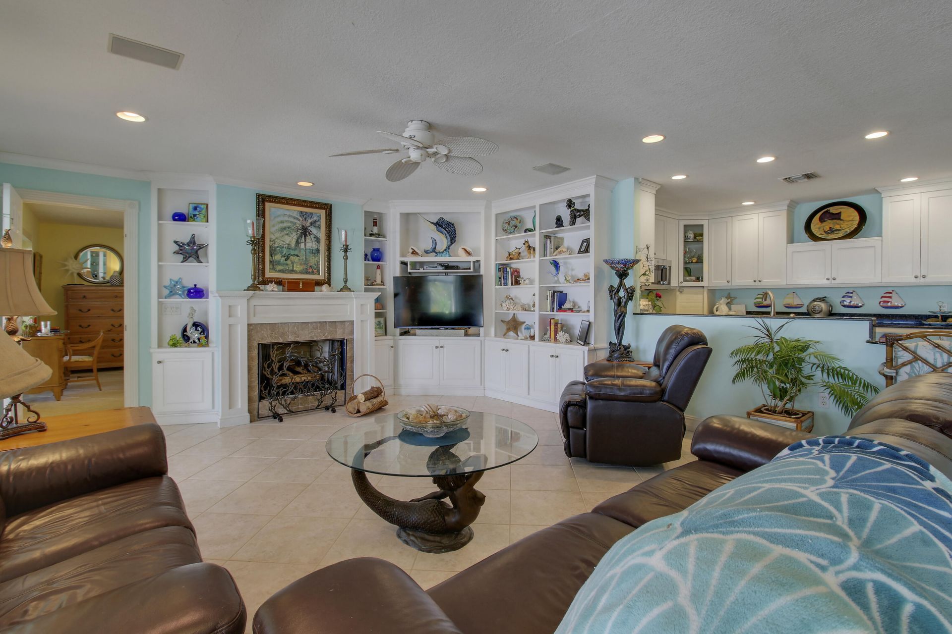 110 Shore Drive, Riviera Beach, FL 33404 Photo