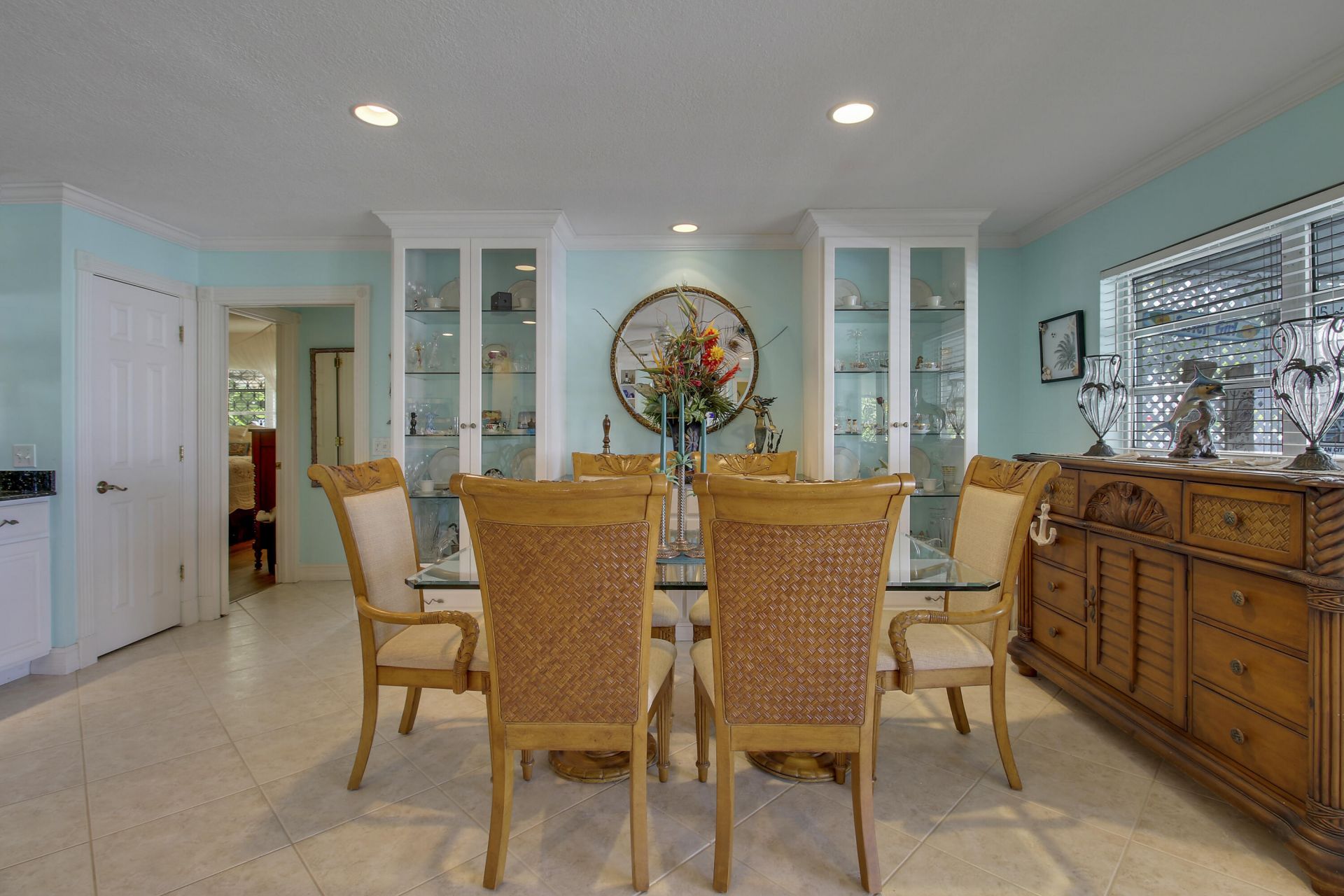 110 Shore Drive, Riviera Beach, FL 33404 Photo