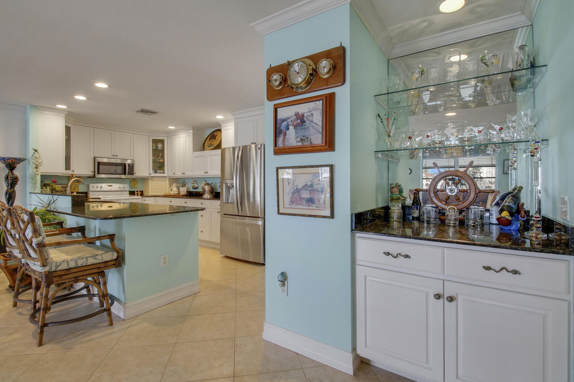 110 Shore Drive, Riviera Beach, FL 33404 Photo