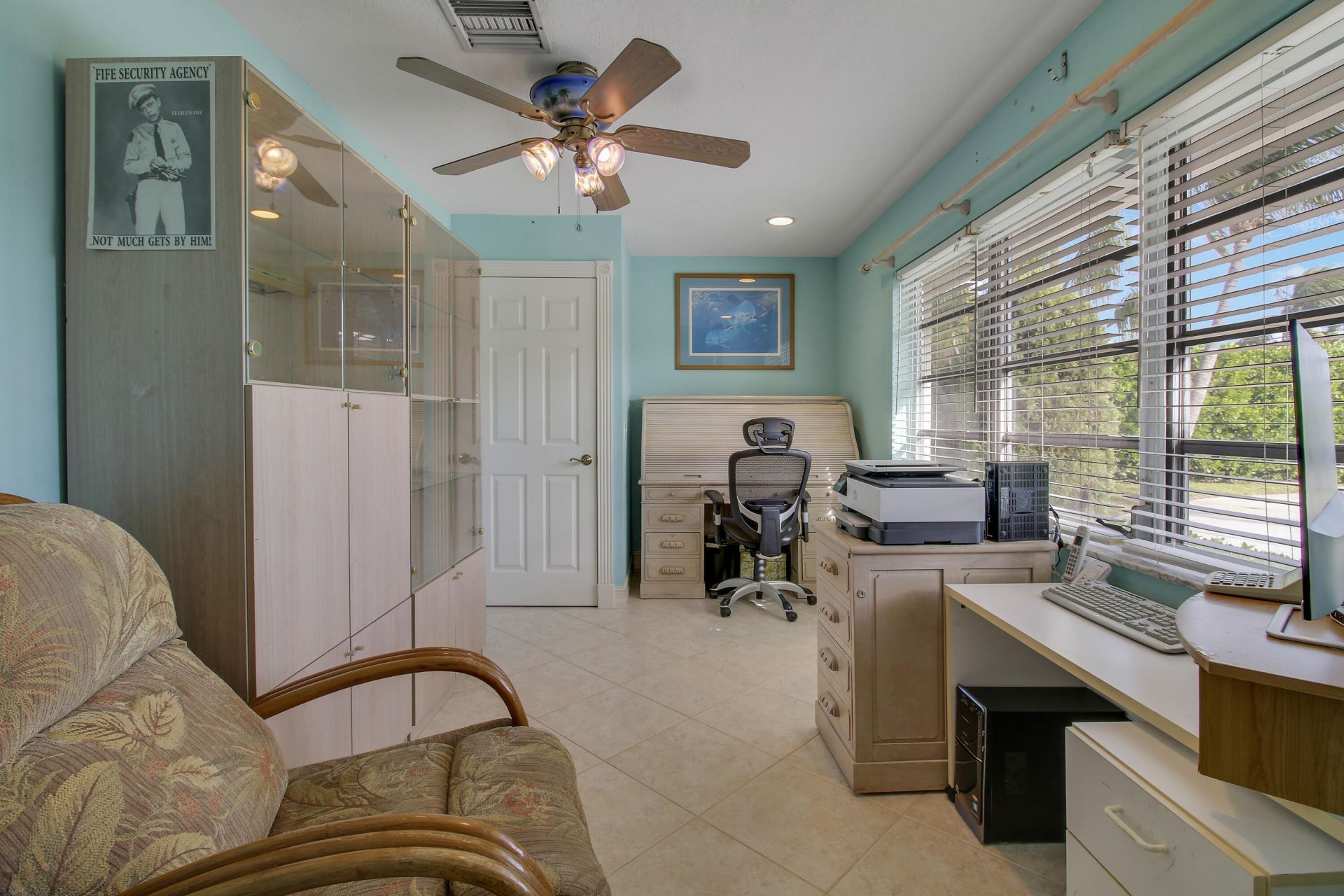 110 Shore Drive, Riviera Beach, FL 33404 Photo