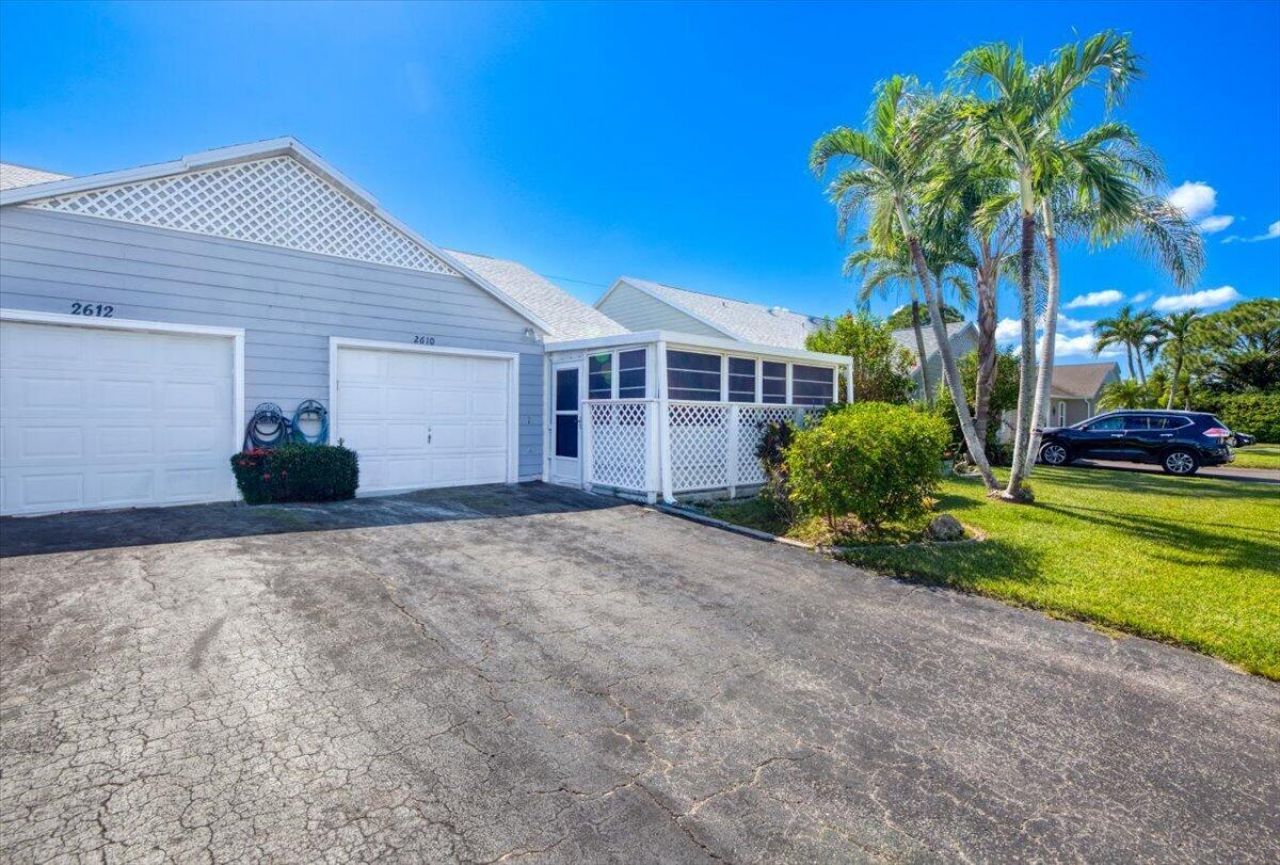 2610 SE Tropical E Circle, Port Saint Lucie, FL 34952 Photo