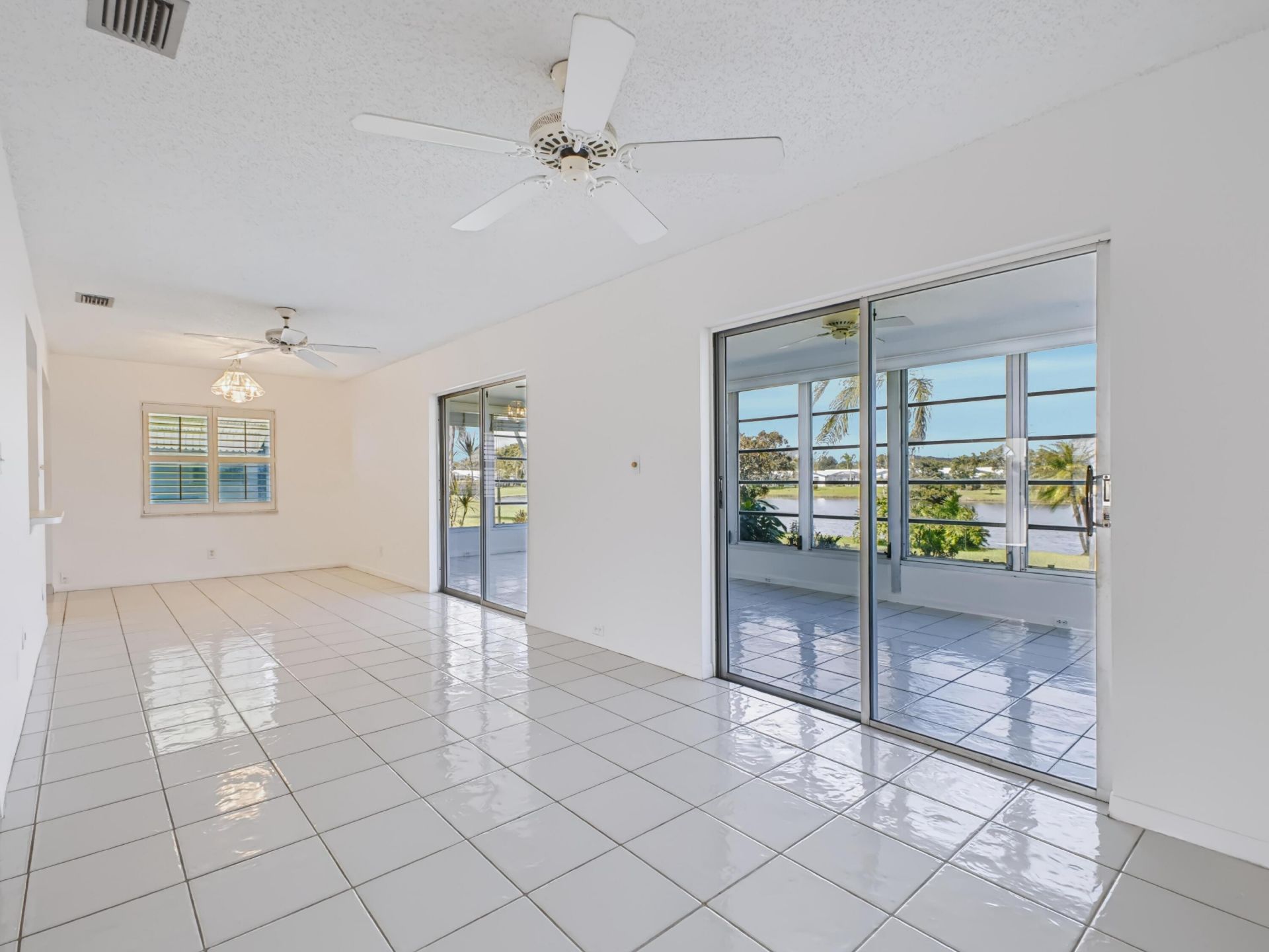 2003 SW Roma Way, Boynton Beach, FL 33426 Photo