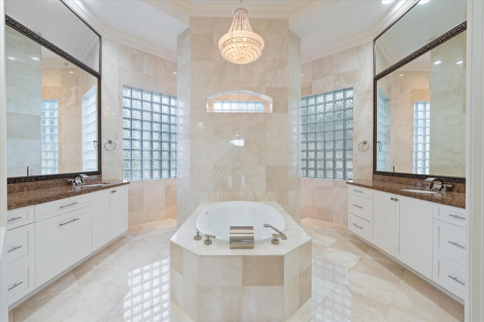 681 Carrotwood Terrace, Plantation, FL 33324 Photo